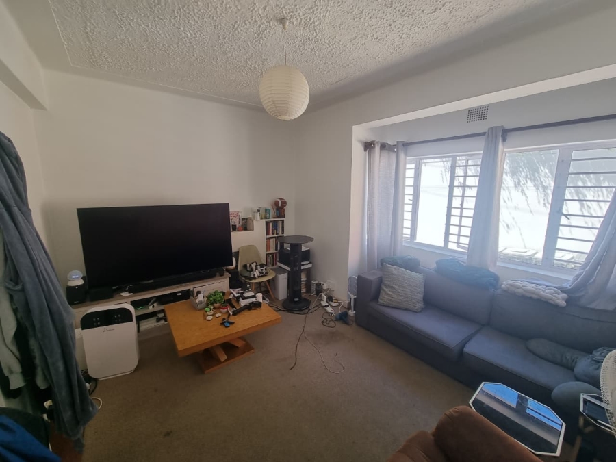 To Let 1 Bedroom Property for Rent in Gardens Western Cape